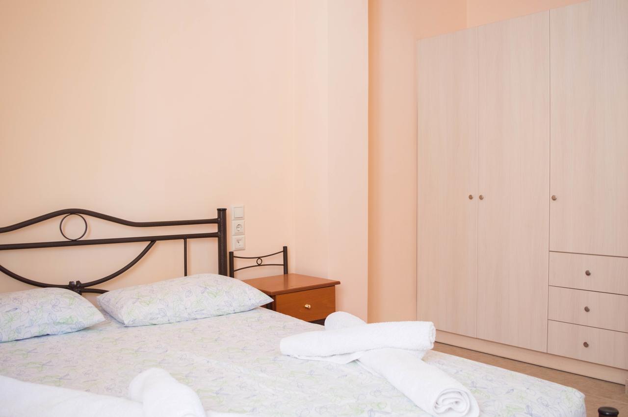 Manesi Apartments Boumboukas Exterior photo